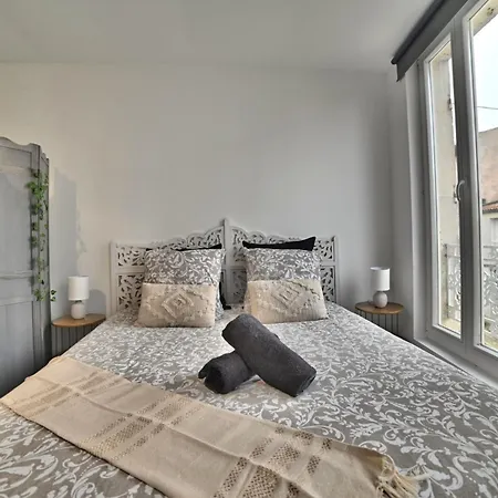 Ave Cesar - Gallo-romain En Hypercentre, Fibre, Tv 4k Apartment